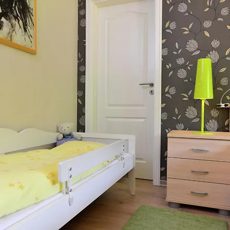 アパート Graceful In Velmede With Garden