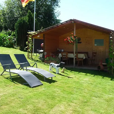 Graceful In Velmede With Garden * Bestwig