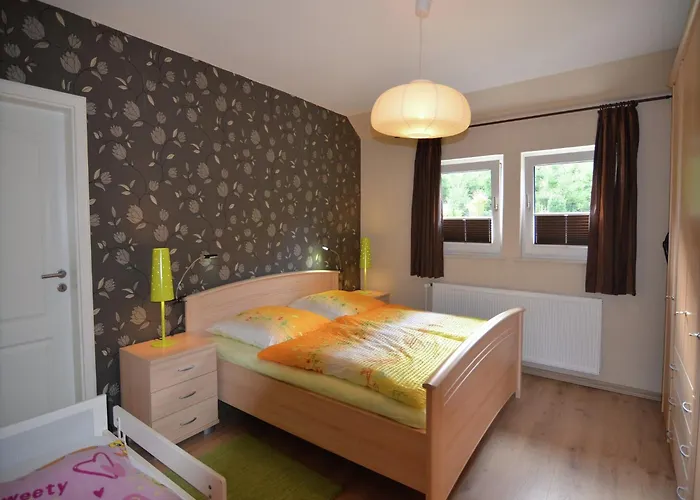 Graceful In Velmede With Garden Bestwig