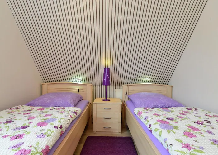 Graceful In Velmede With Garden Lejlighed *