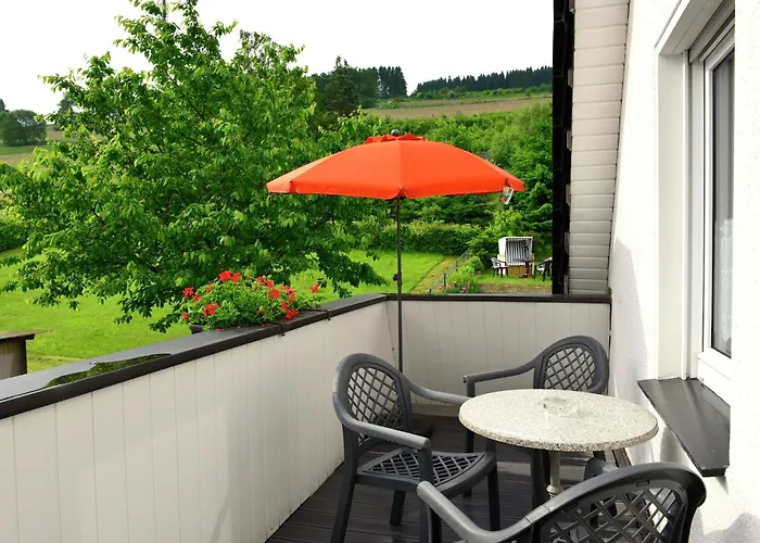 Graceful In Velmede With Garden *